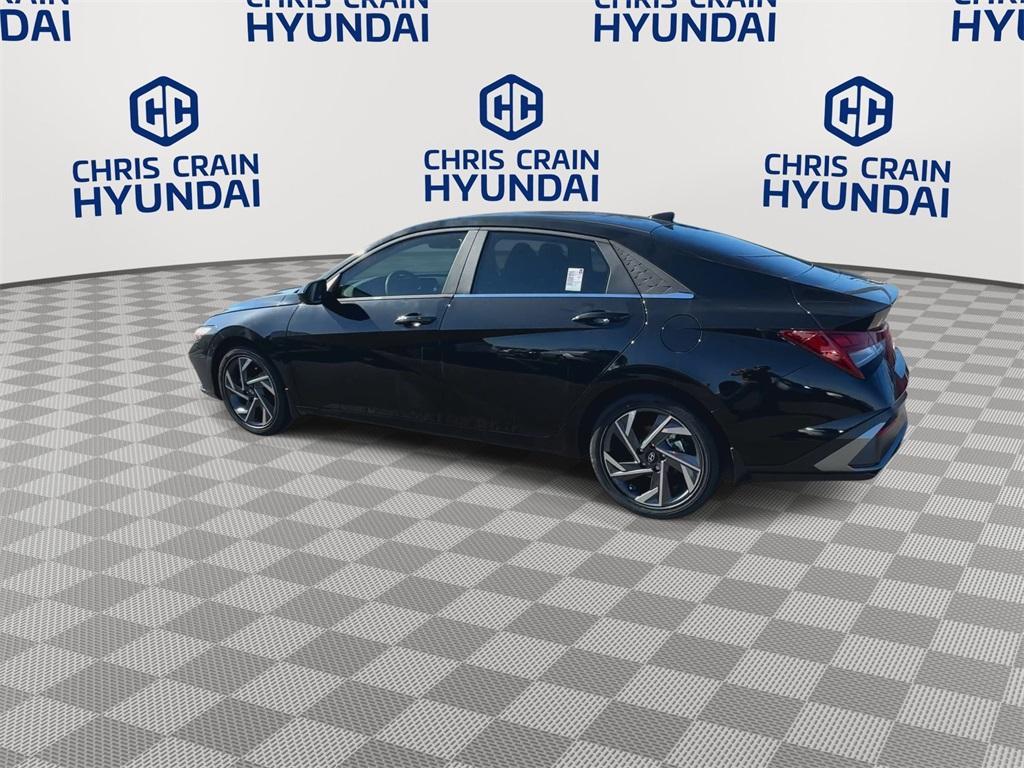 new 2025 Hyundai Elantra car, priced at $25,015