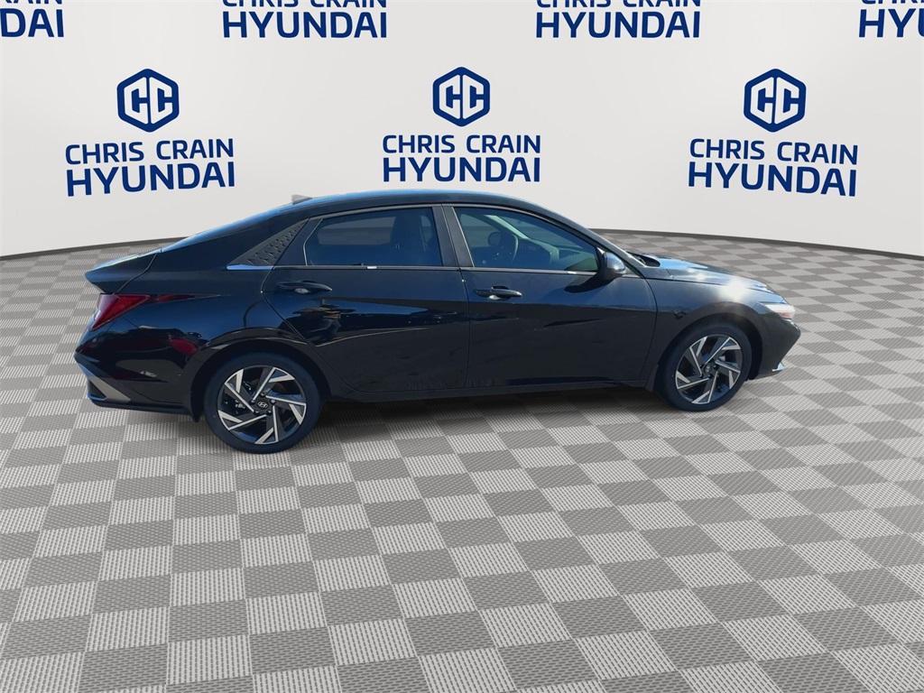 new 2025 Hyundai Elantra car, priced at $25,015