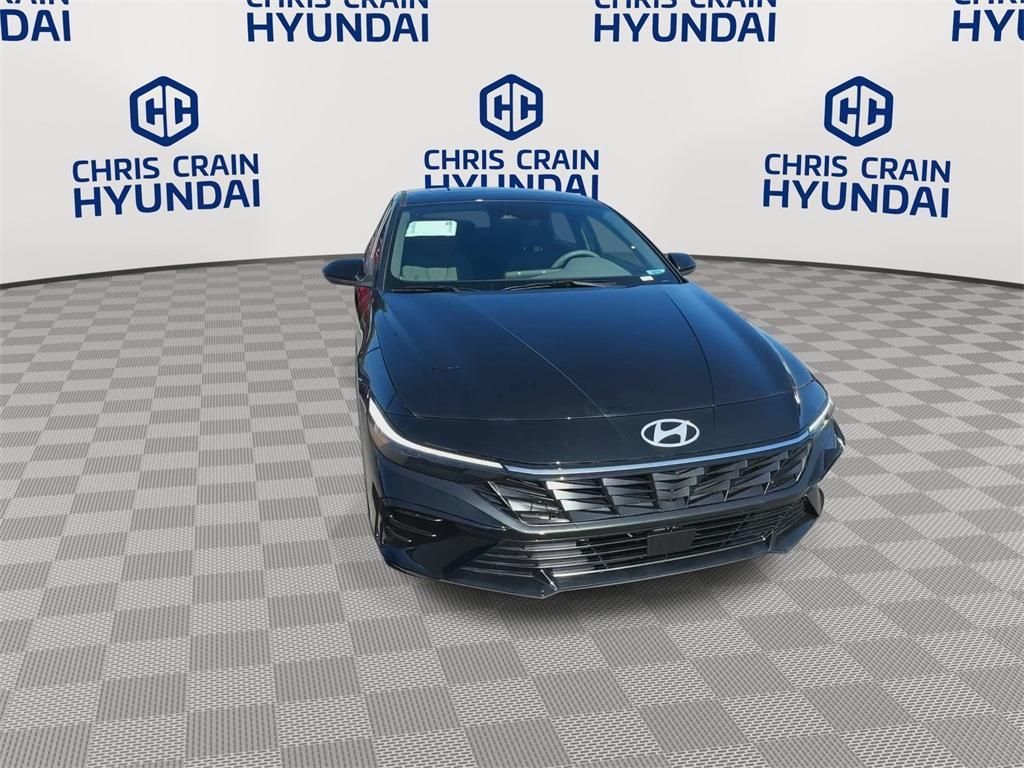 new 2025 Hyundai Elantra car, priced at $25,015