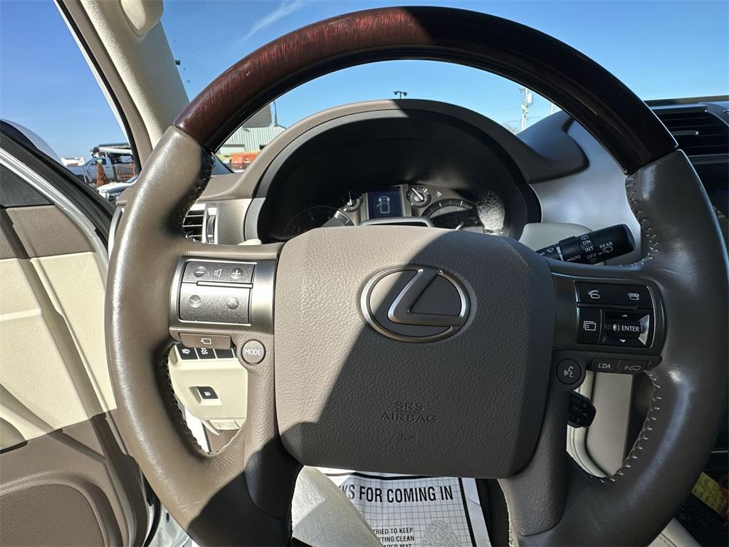 used 2019 Lexus GX 460 car, priced at $44,092