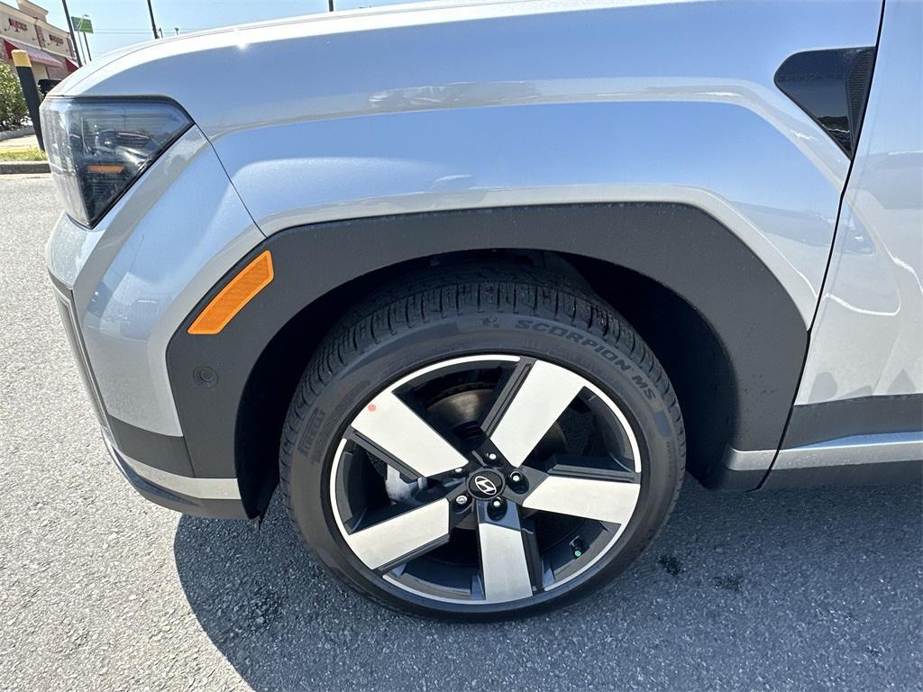 new 2025 Hyundai Santa Fe car, priced at $45,665