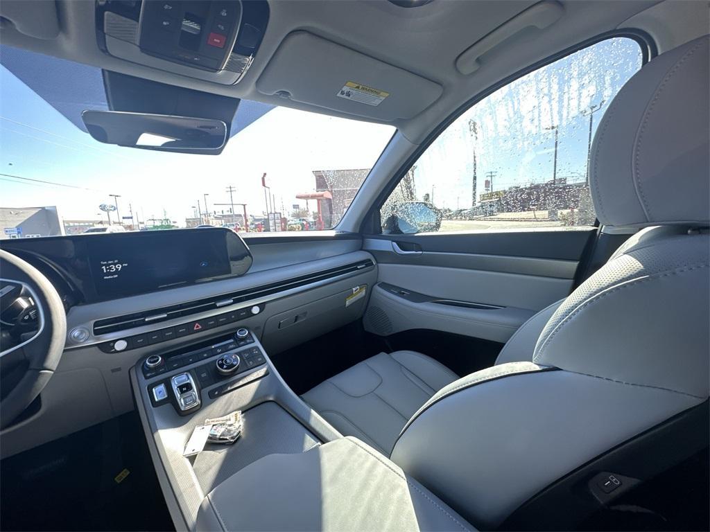 new 2025 Hyundai Palisade car, priced at $46,550