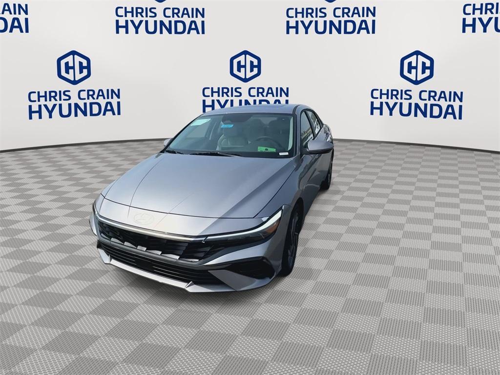 new 2025 Hyundai Elantra car, priced at $26,770