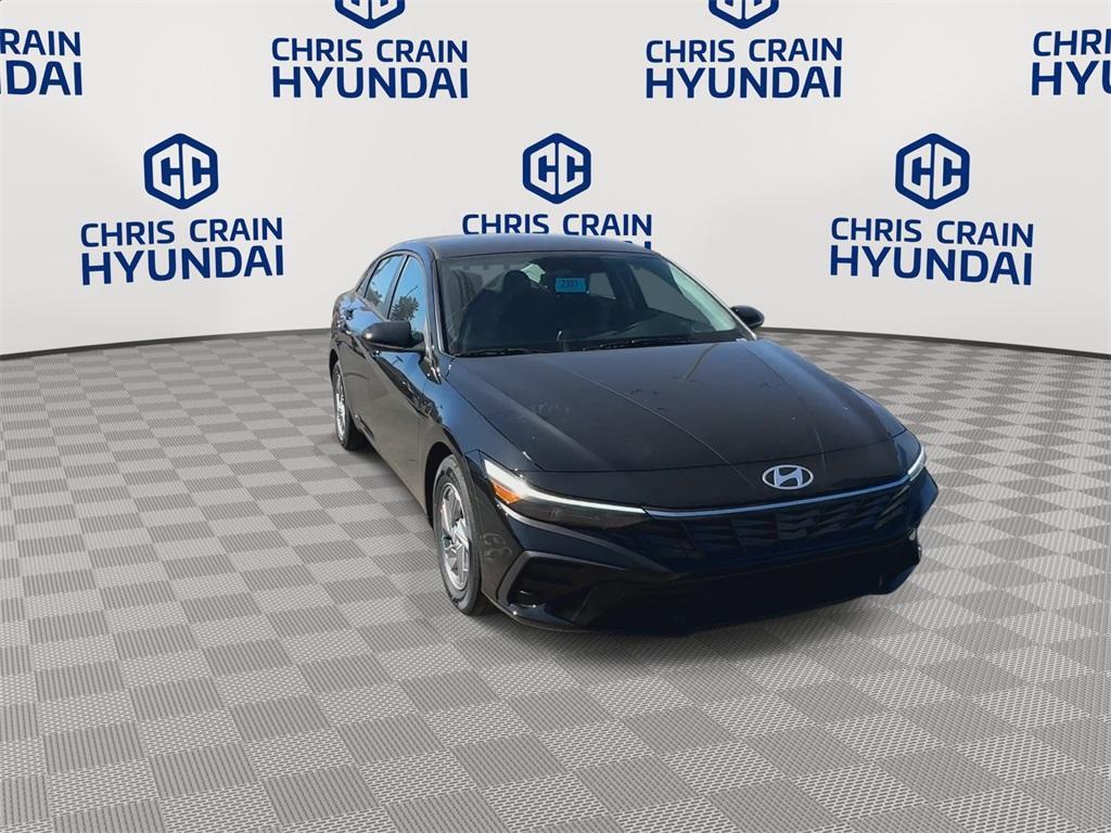 new 2025 Hyundai Elantra car, priced at $22,120