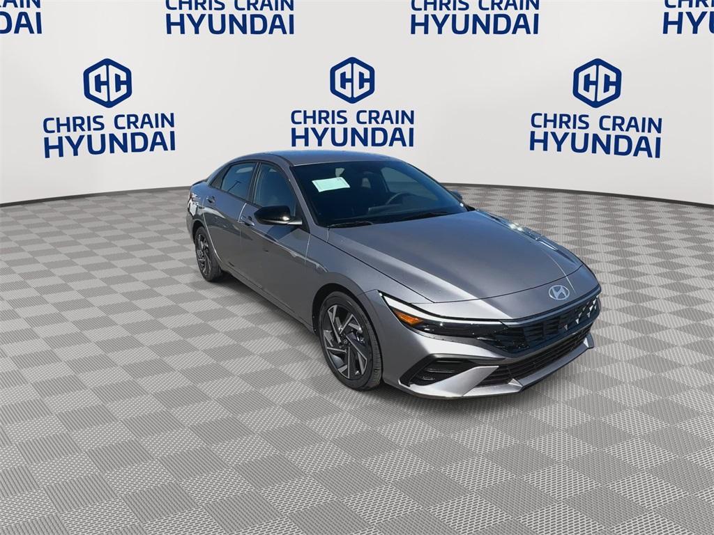 new 2025 Hyundai Elantra car, priced at $22,440