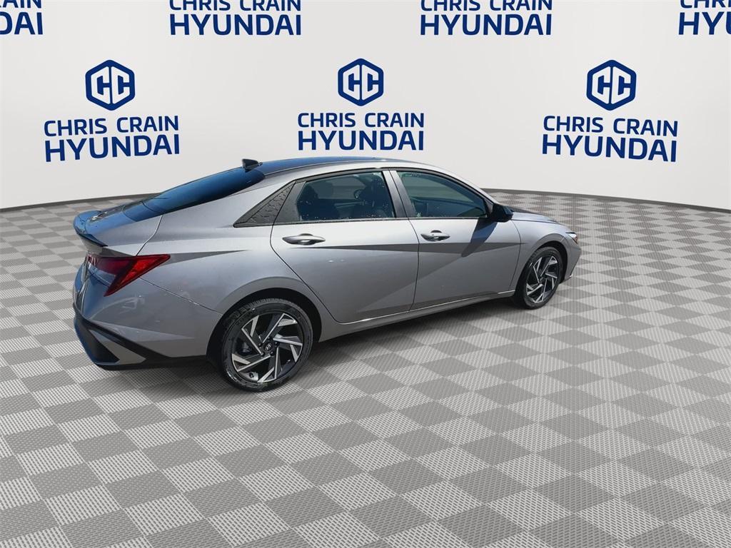 new 2025 Hyundai Elantra car, priced at $22,440