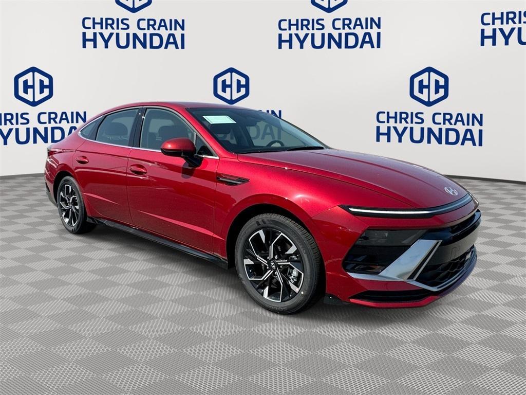 new 2025 Hyundai Sonata car, priced at $27,995