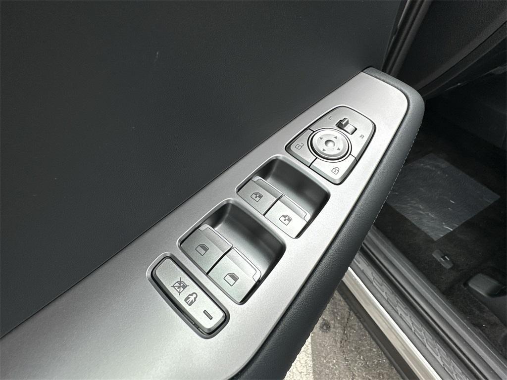 new 2025 Hyundai Palisade car, priced at $40,569