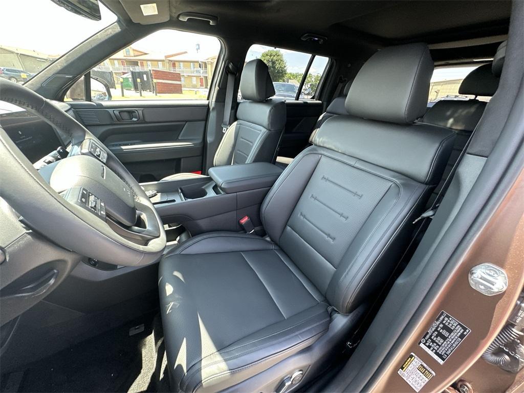 used 2024 Hyundai Santa Fe car, priced at $37,325