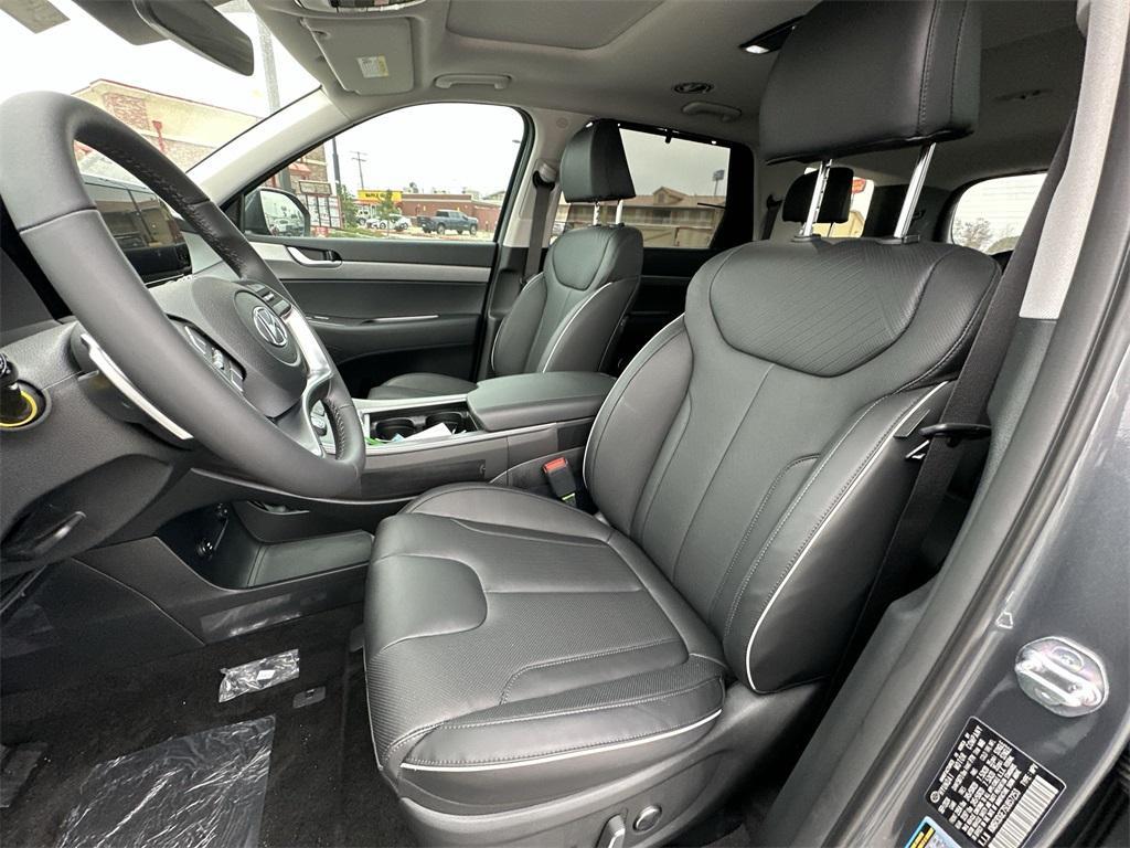 new 2025 Hyundai Palisade car, priced at $46,505