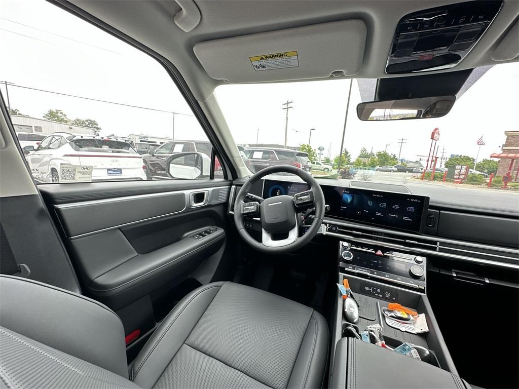 new 2025 Hyundai Santa Fe car, priced at $37,175