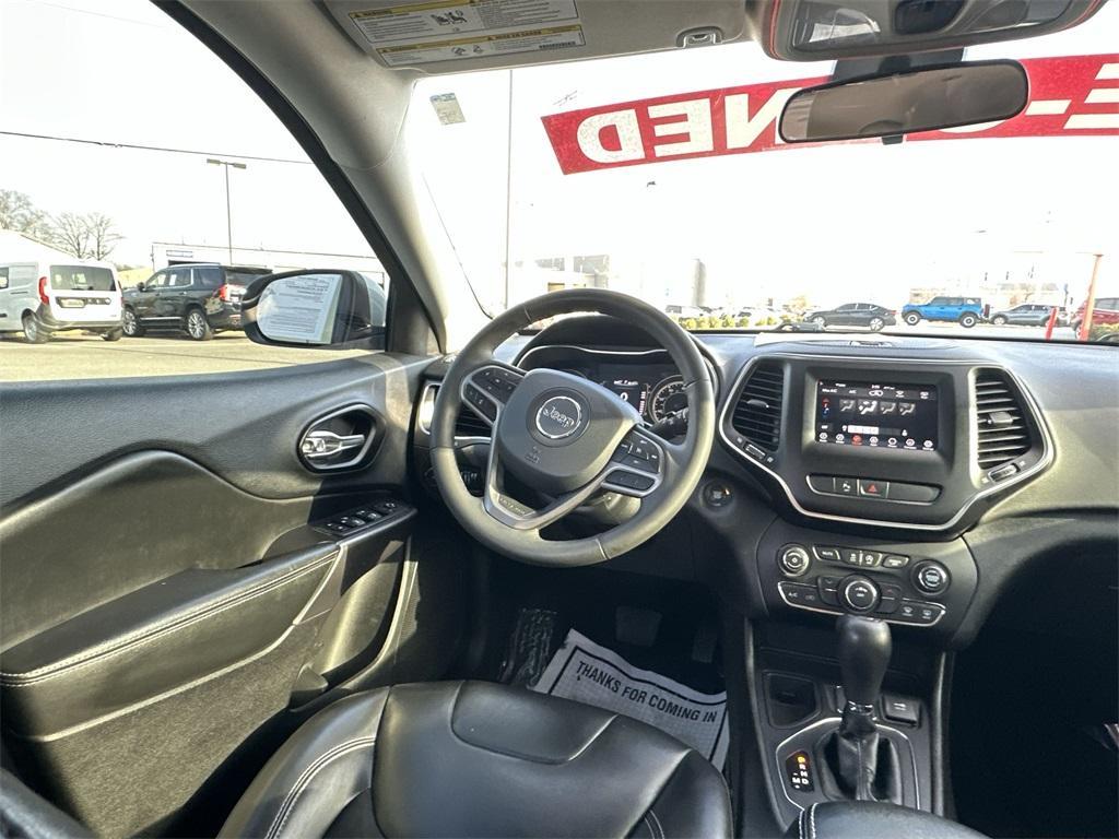 used 2020 Jeep Cherokee car, priced at $16,472