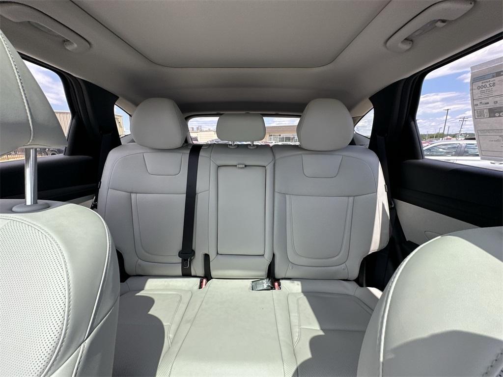 new 2025 Hyundai TUCSON Hybrid car, priced at $34,845