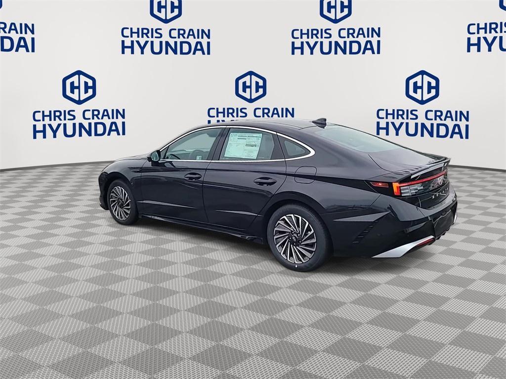 new 2024 Hyundai Sonata Hybrid car, priced at $37,835