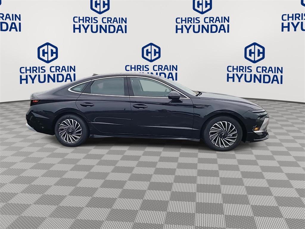 new 2024 Hyundai Sonata Hybrid car, priced at $37,835