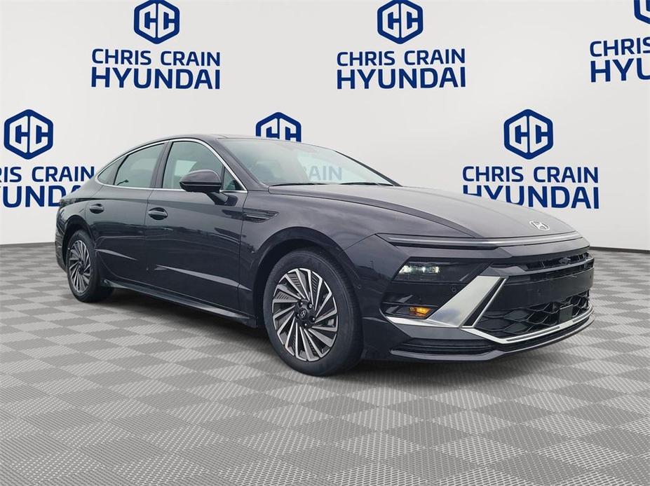 new 2024 Hyundai Sonata Hybrid car, priced at $37,835