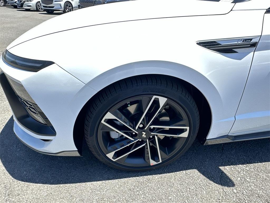 new 2025 Hyundai Sonata car, priced at $35,335