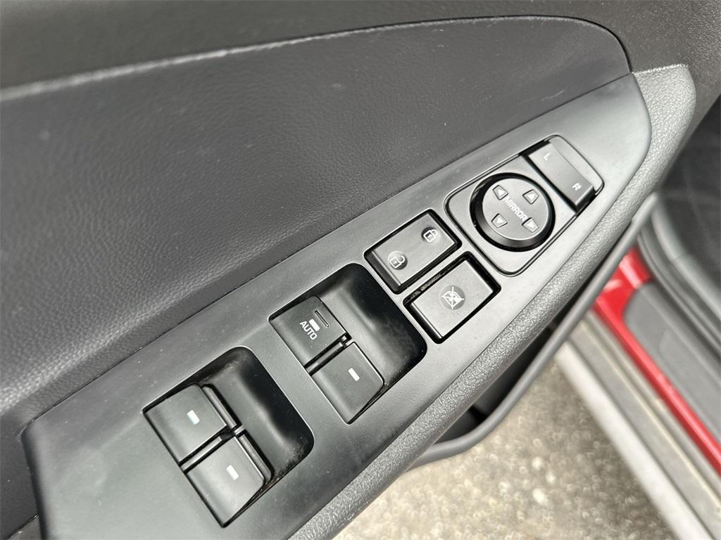 used 2021 Hyundai Tucson car, priced at $18,429