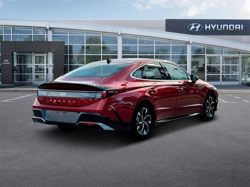 new 2024 Hyundai Sonata car, priced at $28,210