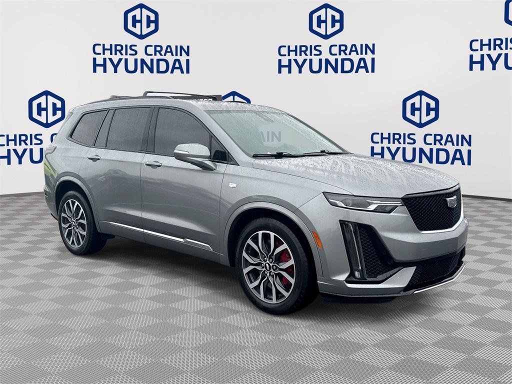 used 2023 Cadillac XT6 car, priced at $40,787
