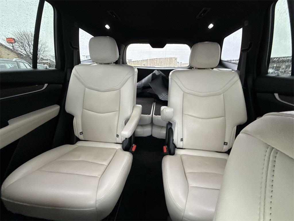 used 2023 Cadillac XT6 car, priced at $40,787