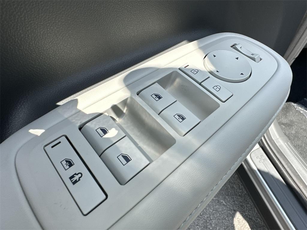 new 2026 Hyundai SANTA FE HEV car