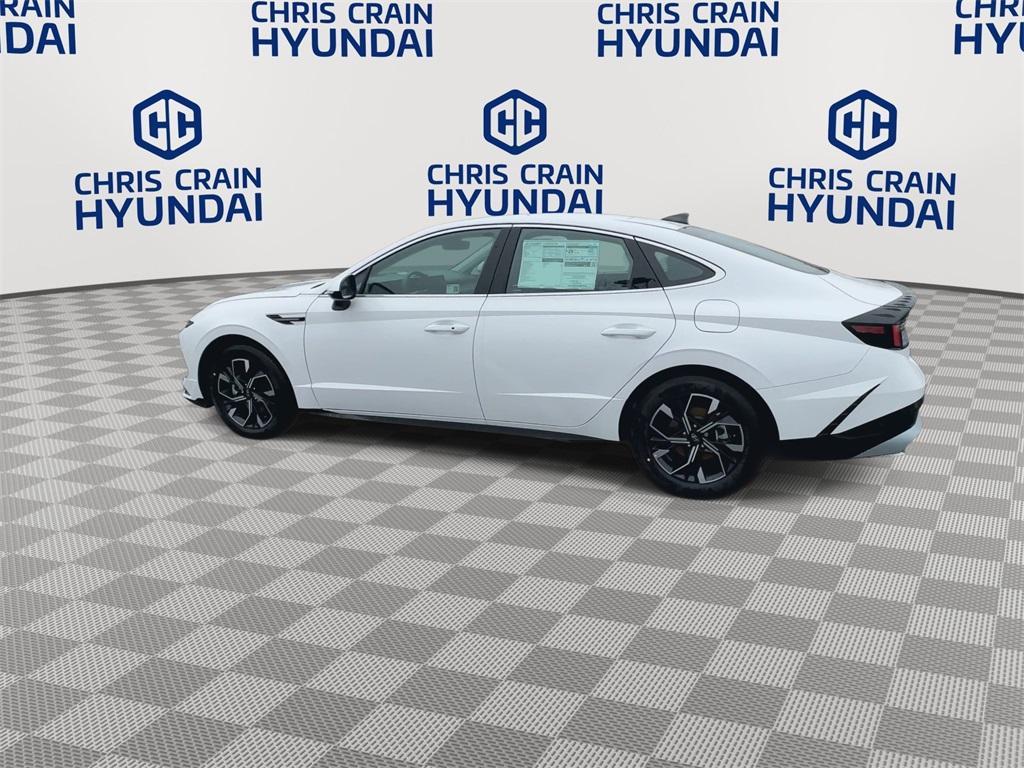 new 2025 Hyundai Sonata car, priced at $28,155