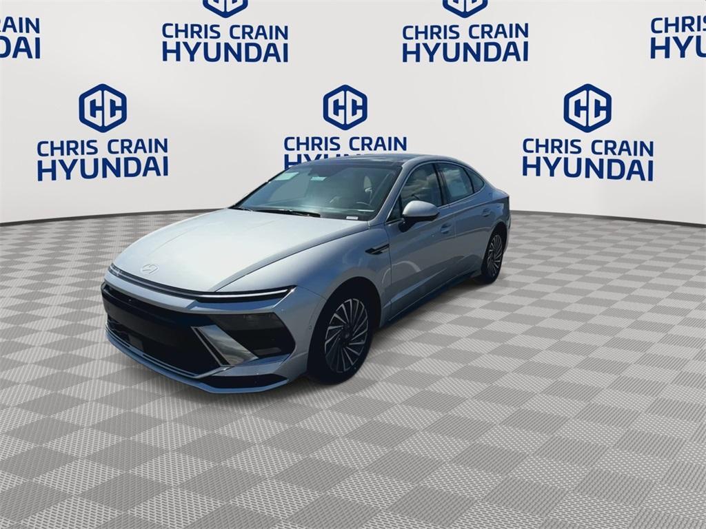 new 2025 Hyundai Sonata Hybrid car, priced at $37,515