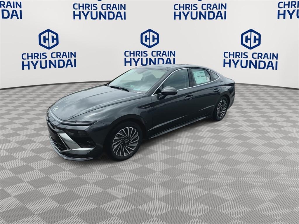 new 2025 Hyundai Sonata Hybrid car, priced at $37,475