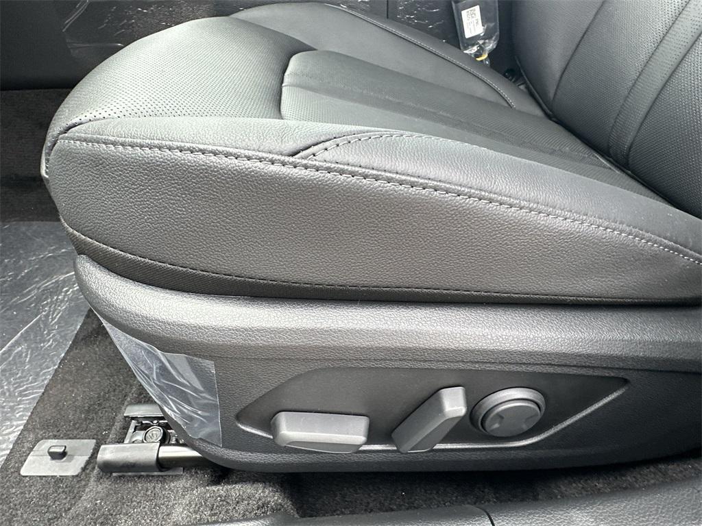 new 2025 Hyundai Sonata Hybrid car, priced at $37,475