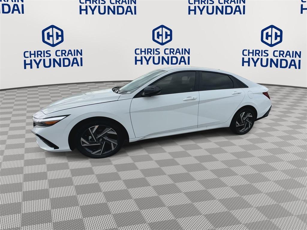 new 2025 Hyundai Elantra car, priced at $24,655