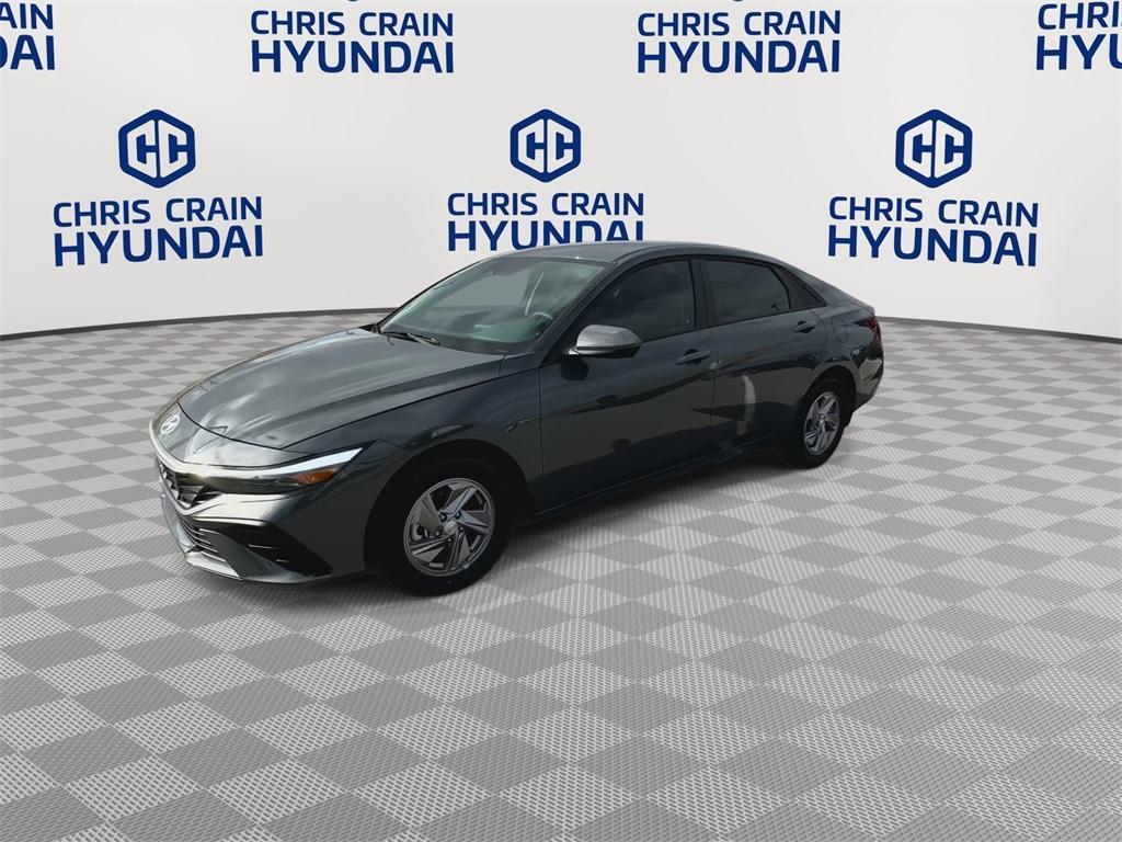 new 2025 Hyundai Elantra car, priced at $23,065