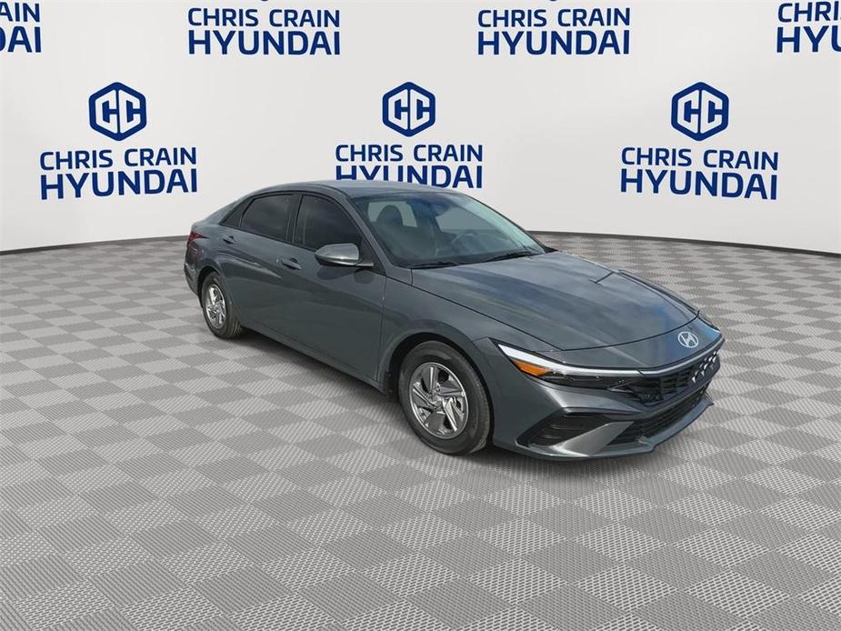 new 2025 Hyundai Elantra car, priced at $23,065