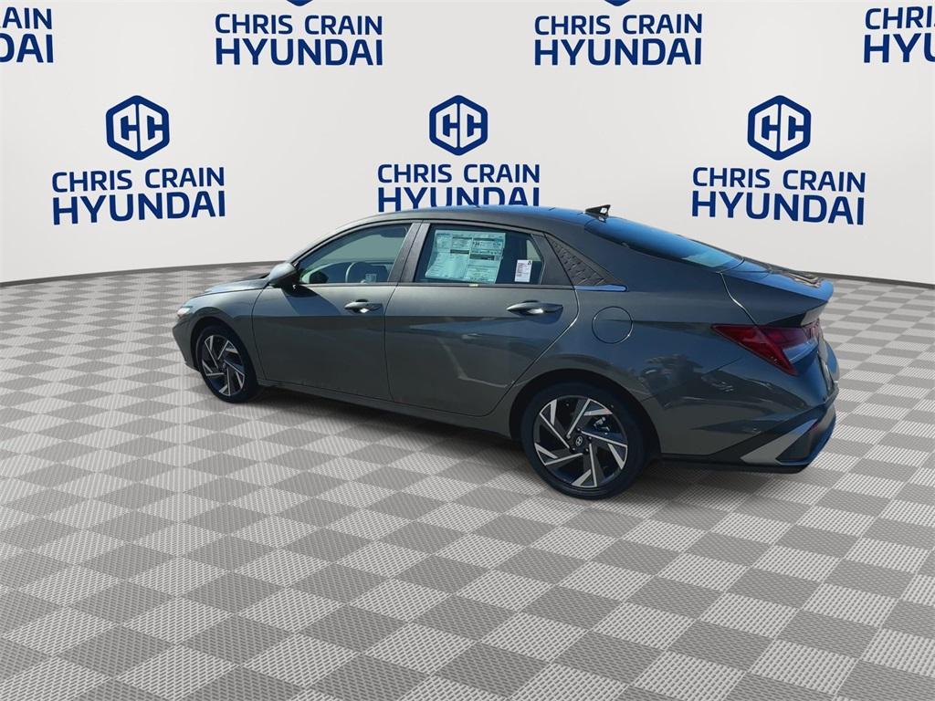 new 2025 Hyundai Elantra car, priced at $24,980