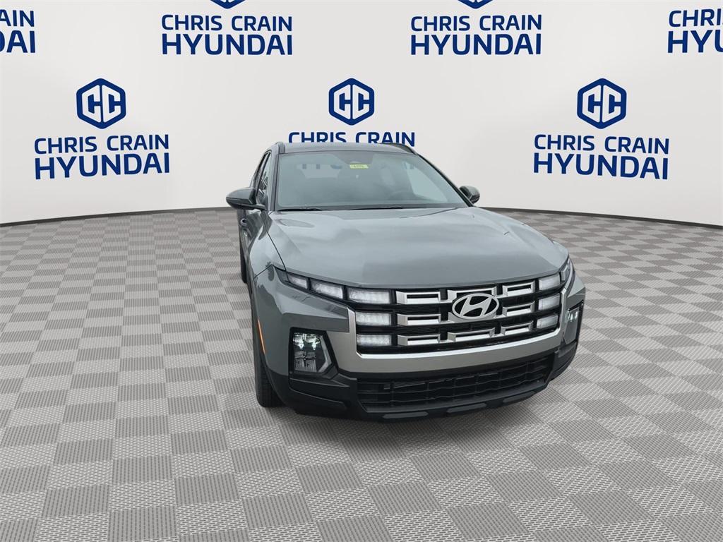 new 2025 Hyundai SANTA CRUZ car, priced at $32,700