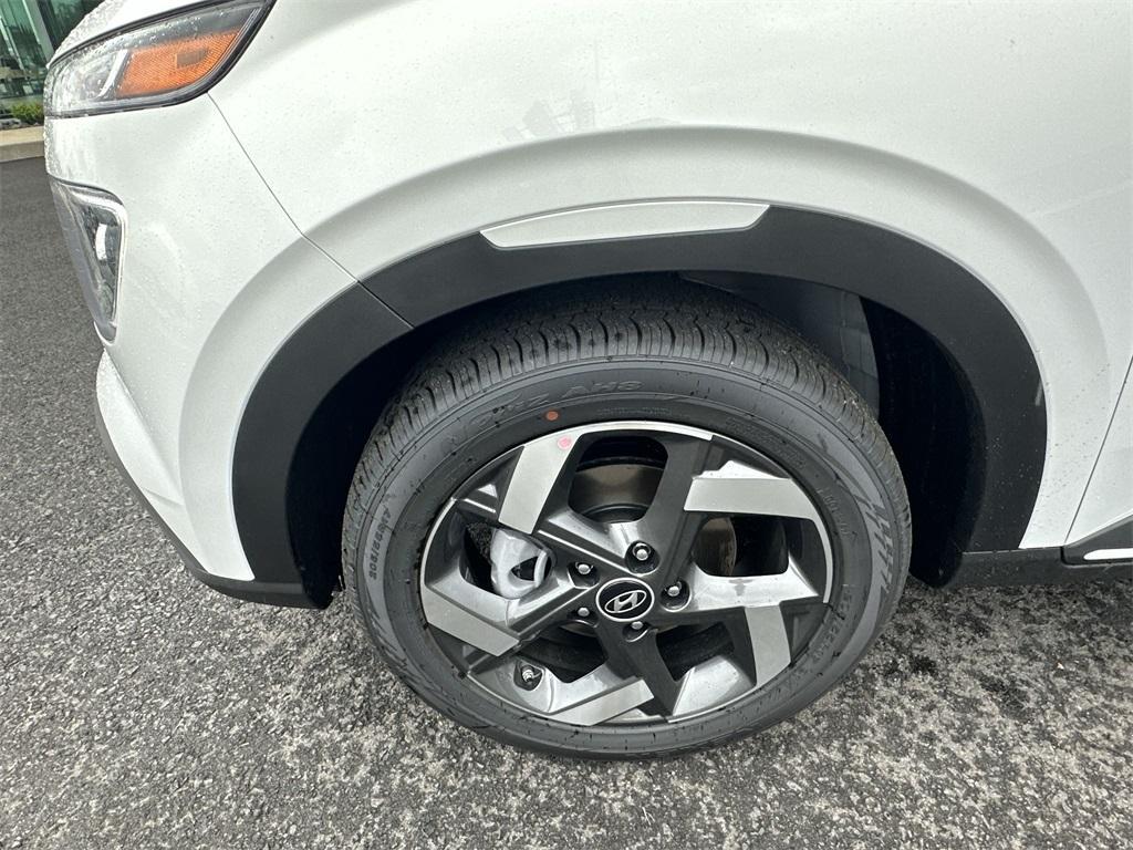 new 2025 Hyundai Venue car, priced at $24,820