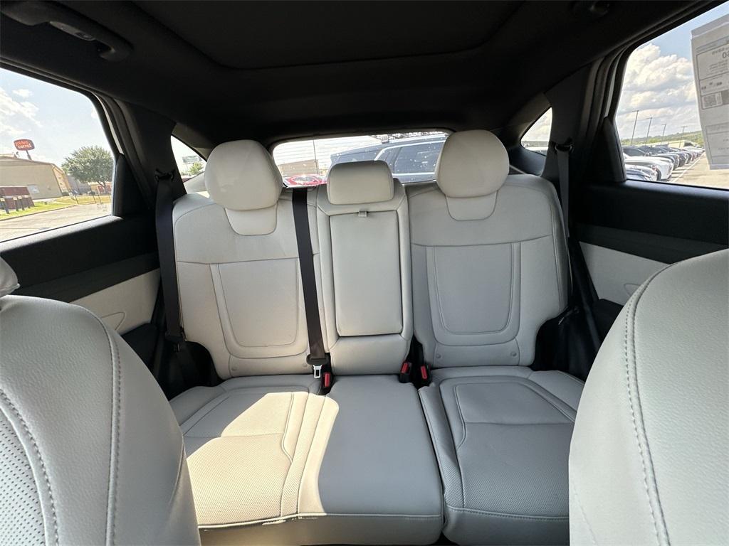 new 2025 Hyundai Tucson car, priced at $38,310