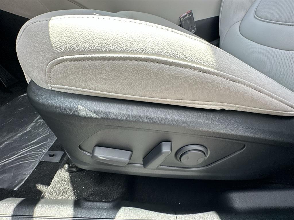 new 2025 Hyundai Tucson car, priced at $33,920