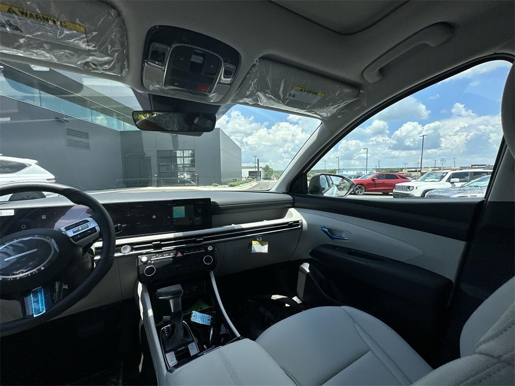 new 2025 Hyundai Tucson car, priced at $32,715