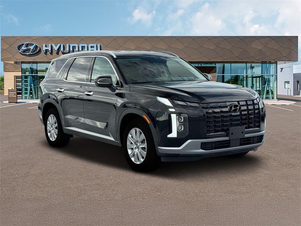 new 2025 Hyundai Palisade car, priced at $42,575