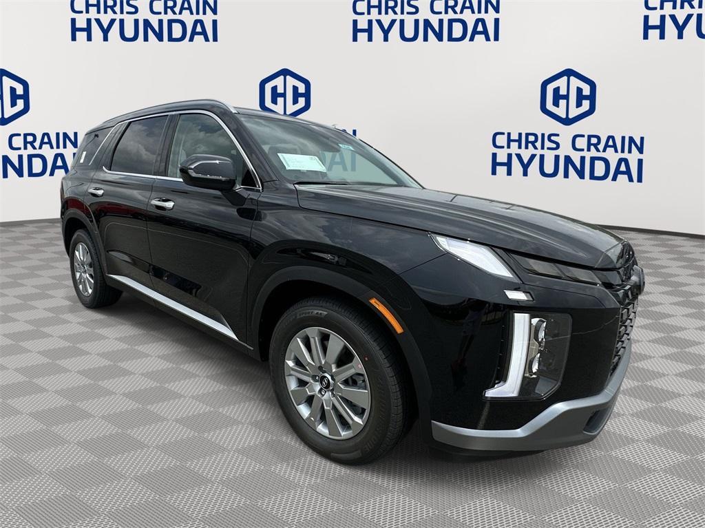 new 2025 Hyundai Palisade car, priced at $41,825