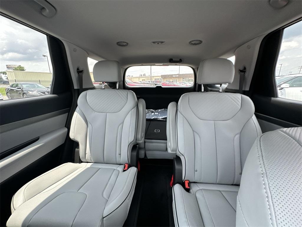 new 2025 Hyundai Palisade car, priced at $41,825