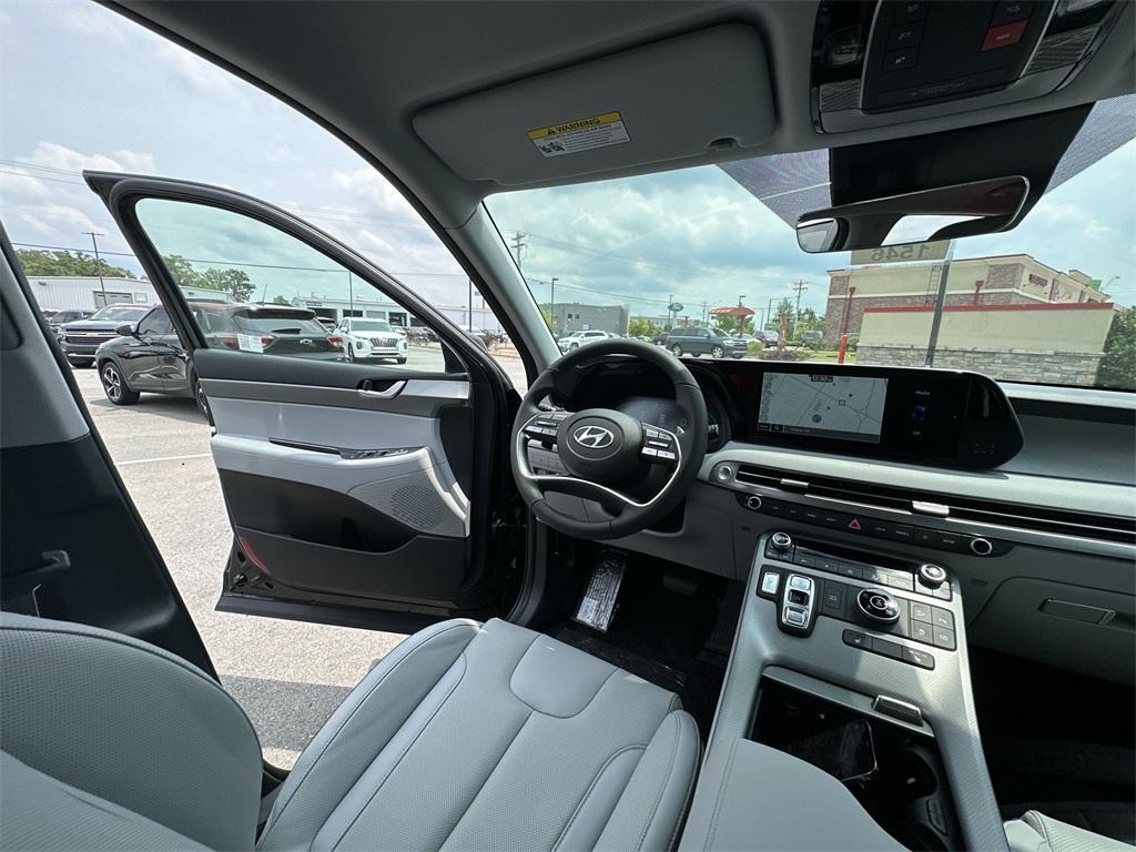 new 2025 Hyundai Palisade car, priced at $41,825