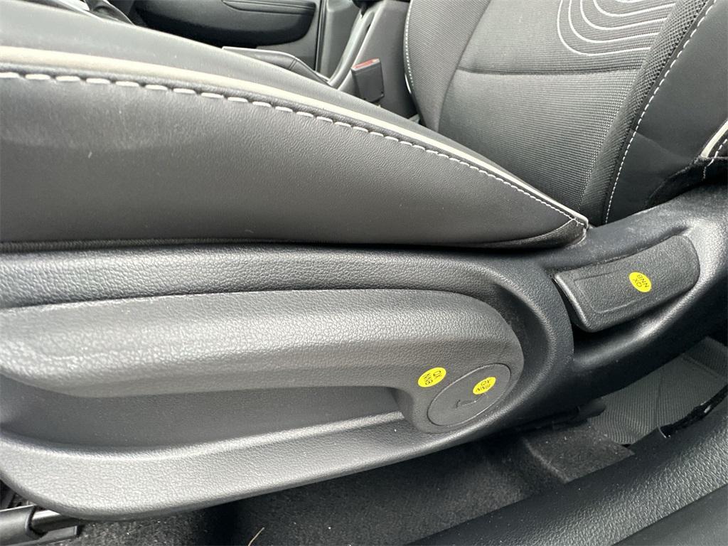 used 2024 Hyundai Venue car, priced at $21,331