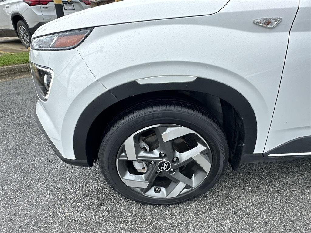 used 2024 Hyundai Venue car, priced at $21,331
