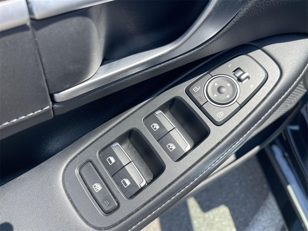 used 2024 Hyundai Sonata Hybrid car, priced at $29,890