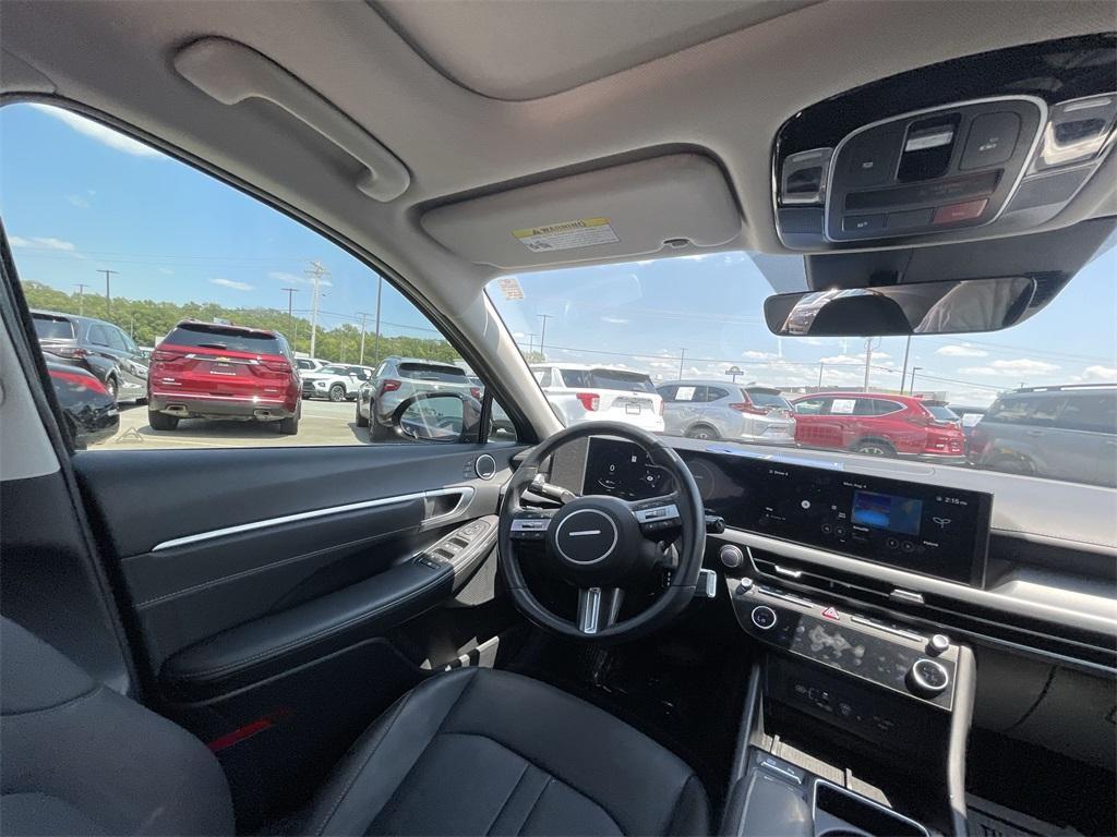 used 2024 Hyundai Sonata Hybrid car, priced at $29,890