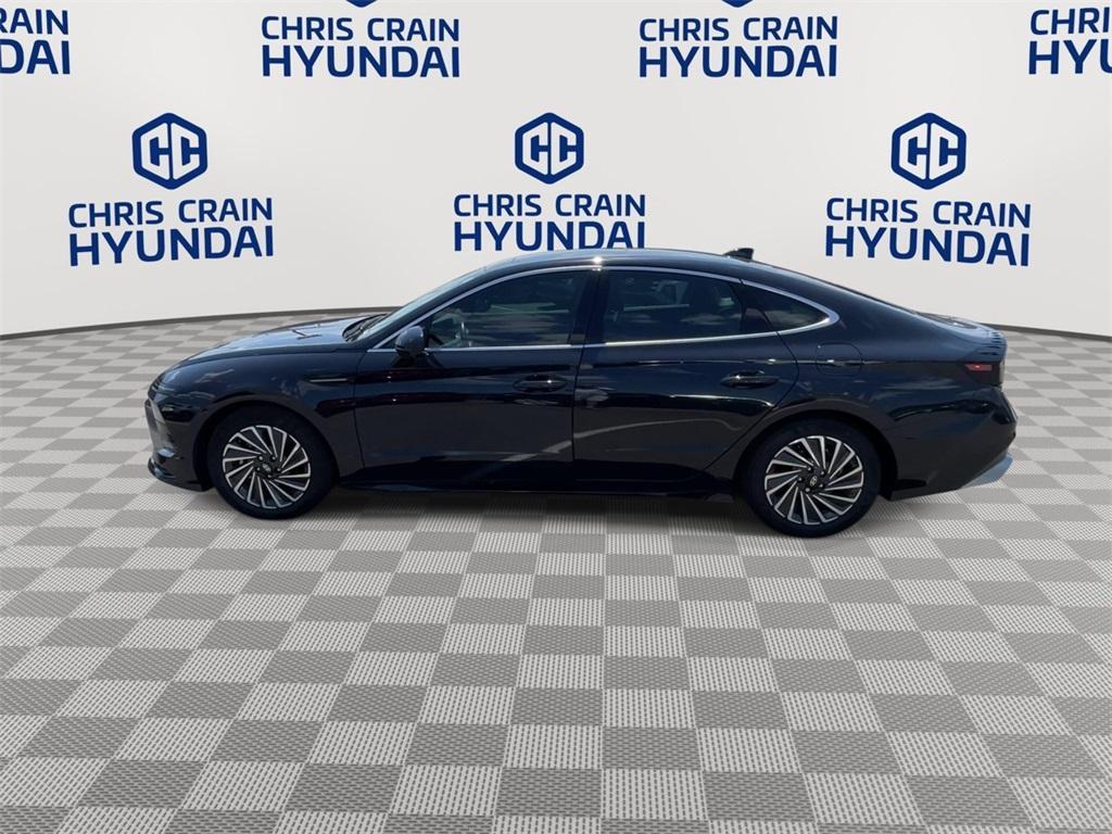 used 2024 Hyundai Sonata Hybrid car, priced at $29,890