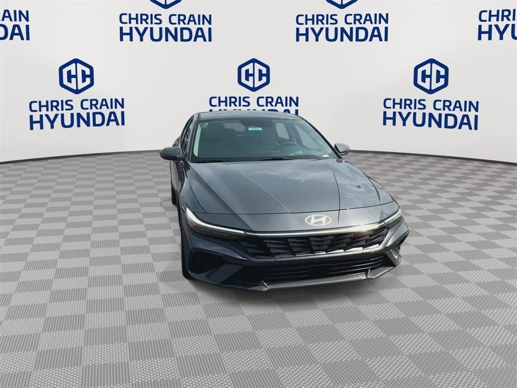 new 2025 Hyundai Elantra car, priced at $26,810