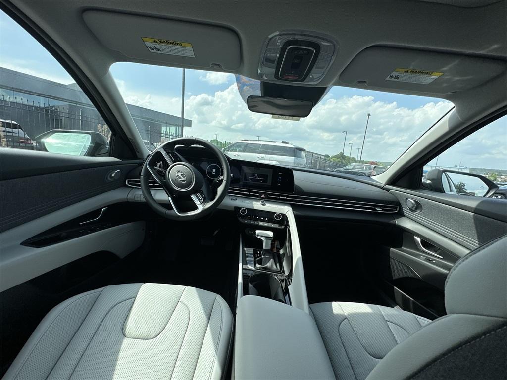 new 2025 Hyundai Elantra car, priced at $26,810